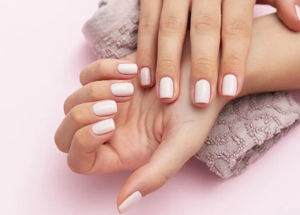 Classic-Manicure