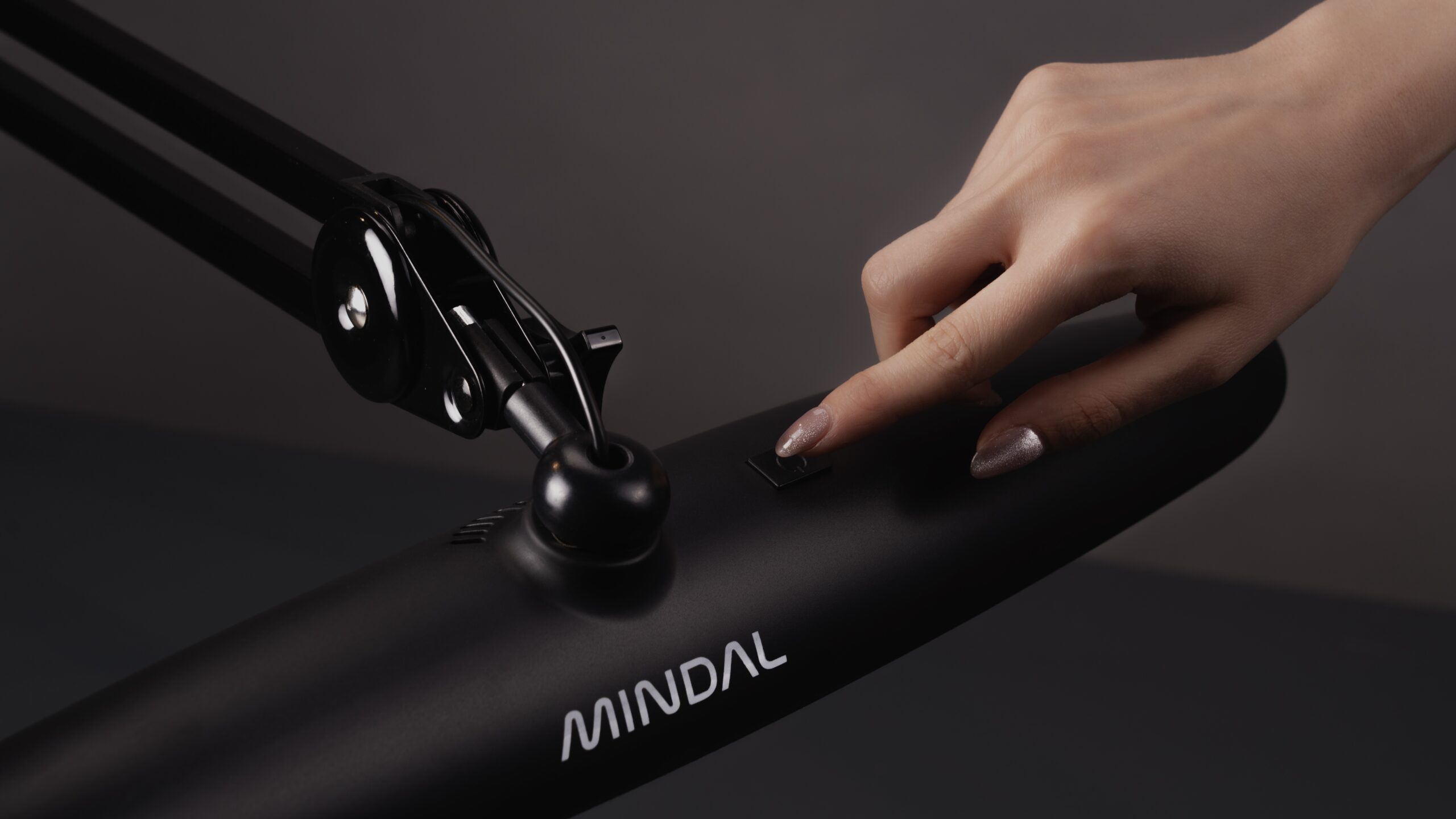 چراغ کار حرفه ای میندال