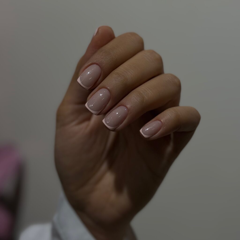 ﻣﺪﻟﺴﺎزی ﻧﺎﺧن دست